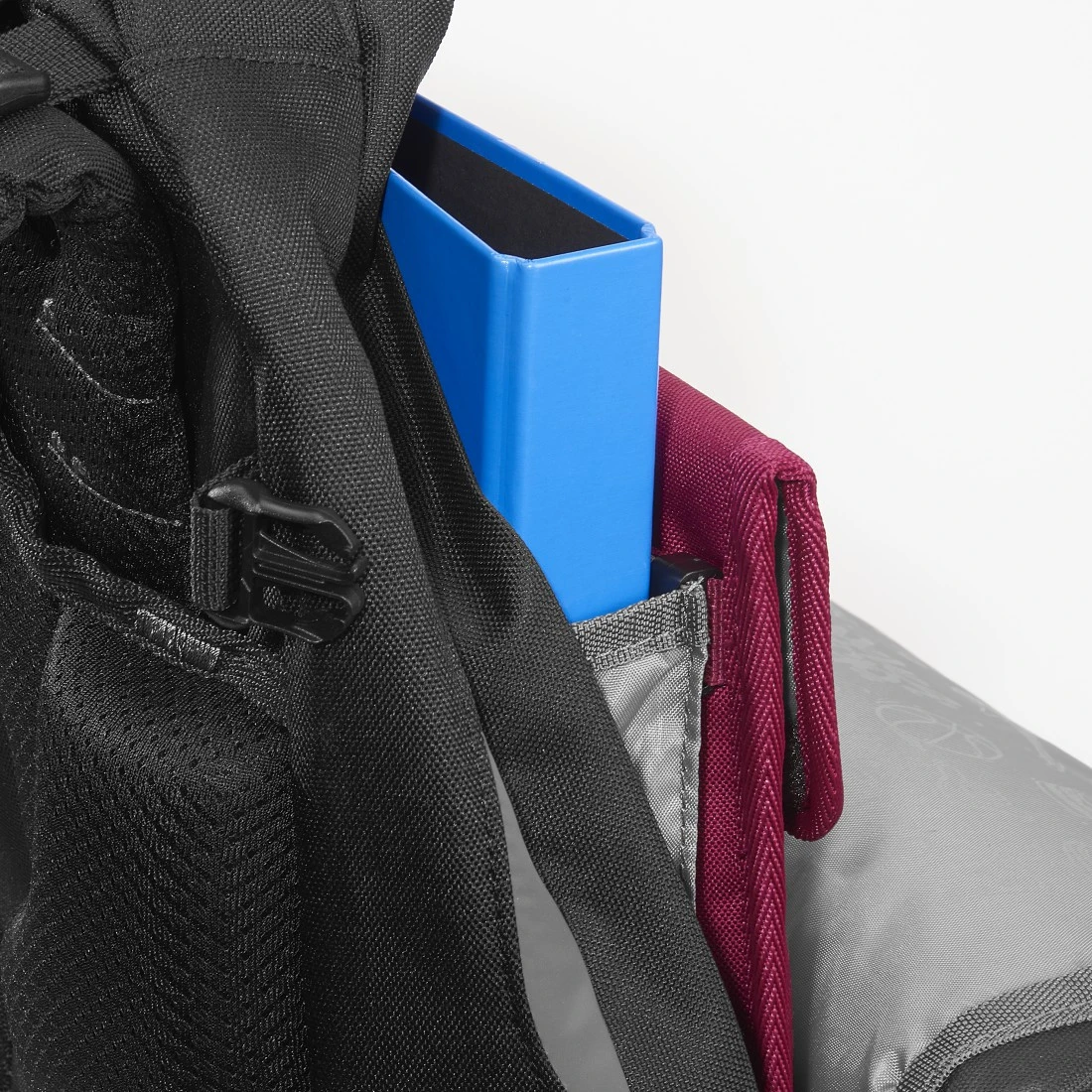 Coocazoo Tablet-/Laptoptasche M Bis Displaygröße Ca. 33,8 Cm (13,3"), Weinrot 3 Coocazoo Tablet-/Laptoptasche M Bis Displaygröße Ca. 33,8 Cm (13,3"), Weinrot – Bild 3